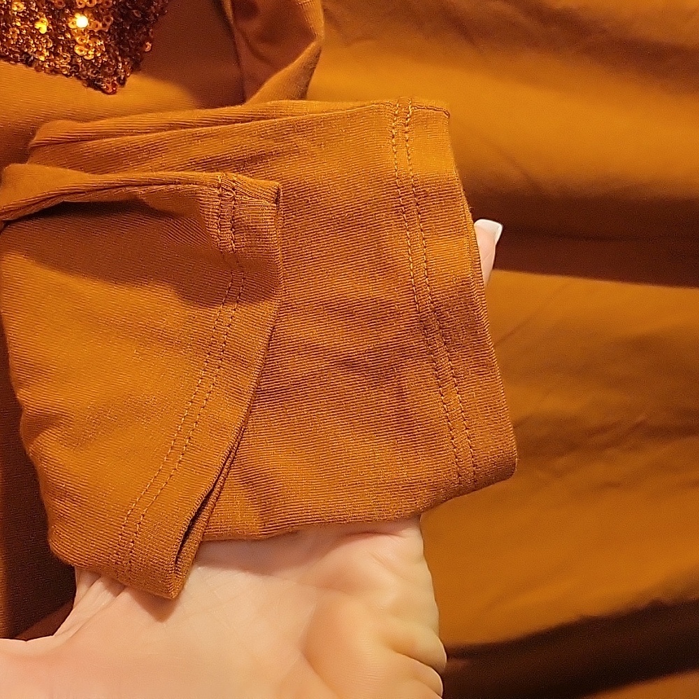 476 NWOT Zenana Shirt - Picture 3 of 7